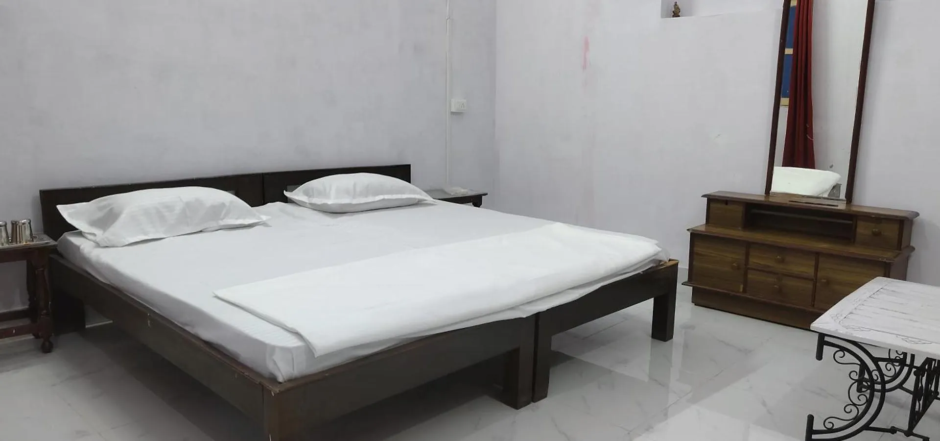 Affittacamere Divine Orchid-A Home Varanasi India