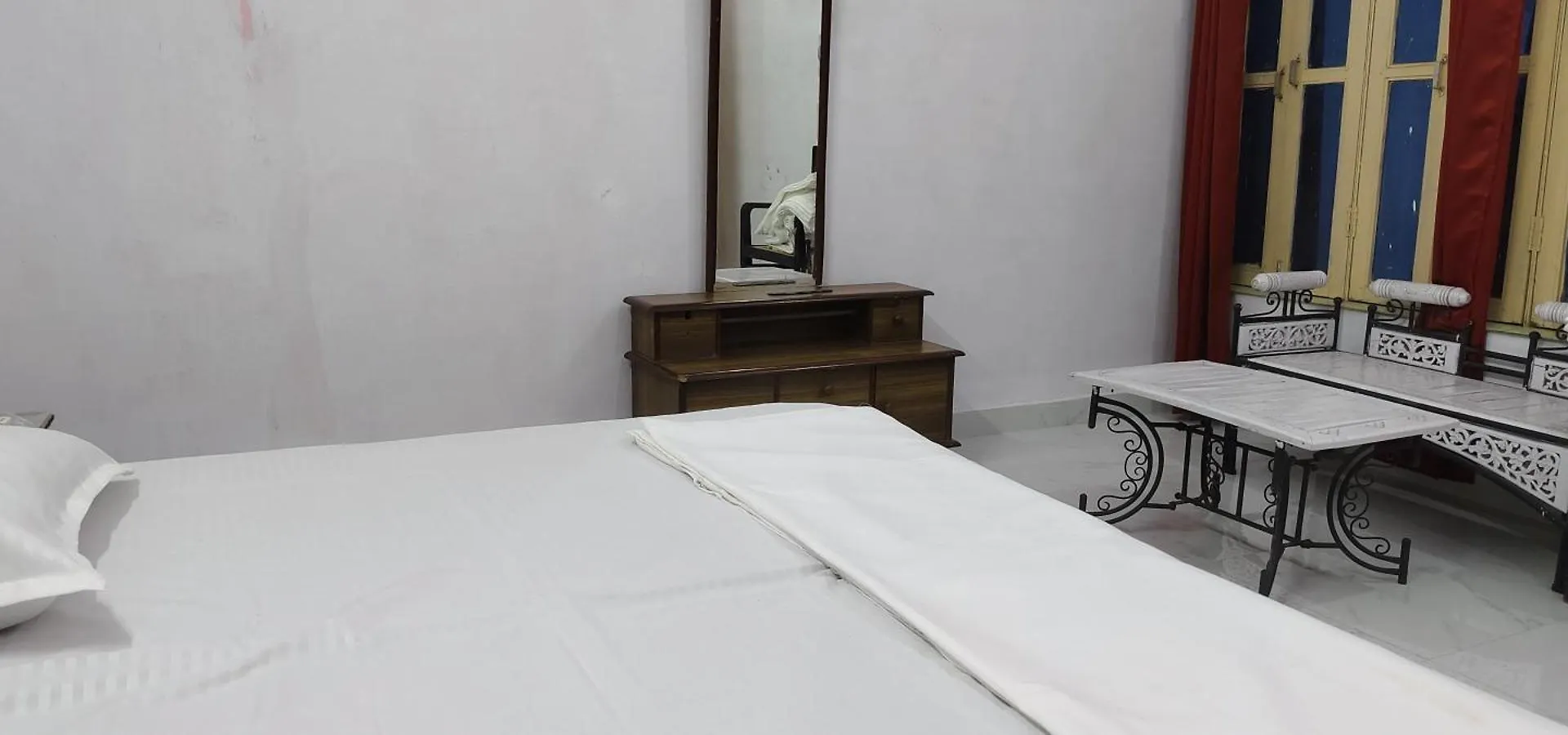 Divine Orchid-A Home Varanasi 0*,  India